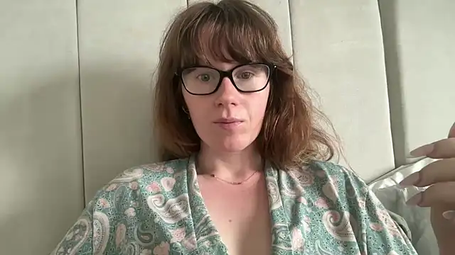 redheadrosie69 online show from 05.31.26