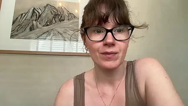 Snapshot of redheadrosie69 chatting on 06.08.26 redheadrosie69 online show from 06.08.26