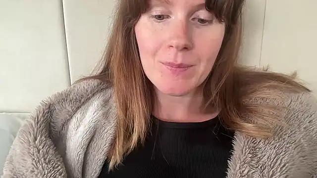 Snapshot of redheadrosie69 chatting on 07.03.26 redheadrosie69 online show from 07.03.26
