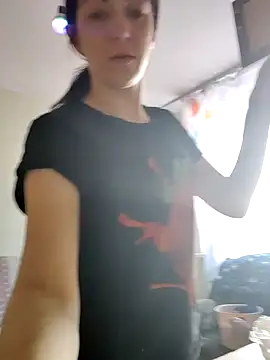 NikaXBerry online show from 12.31.24