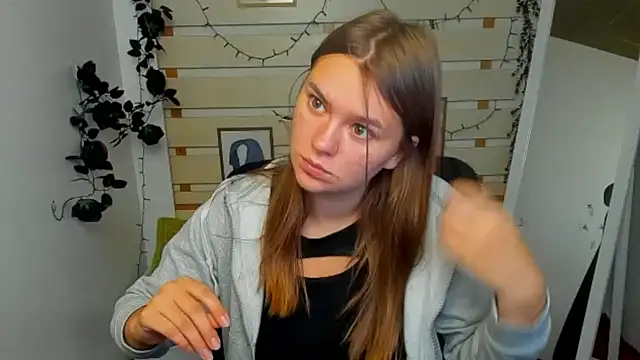Josephine Kiss online show from 07.10.26