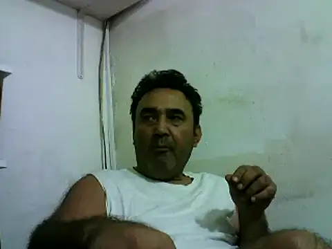 Snapshot of enginbasar chatting on 12.11.24 enginbasar online show from 12.11.24