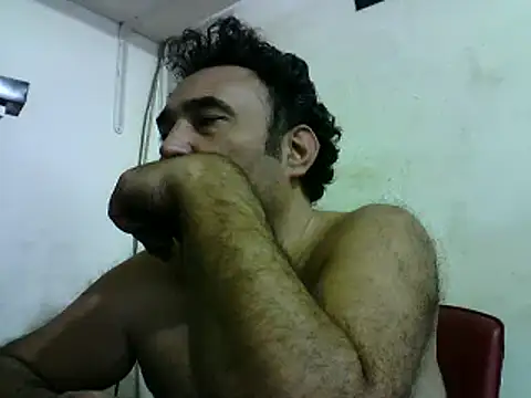 Snapshot of enginbasar chatting on 02.20.25 enginbasar online show from 02.20.25