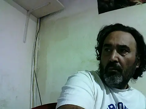 Snapshot of enginbasar chatting on 11.18.25 enginbasar online show from 11.18.25