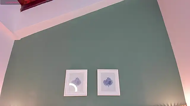 Snapshot of _anavictoria_ chatting on 02.04.25 anavictoria online show from 02.04.25