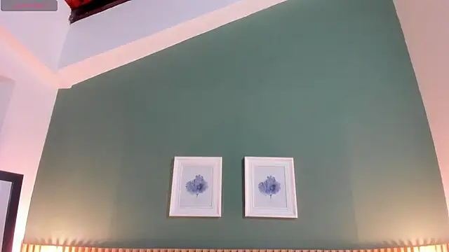 Snapshot of _anavictoria_ chatting on 10.08.25 anavictoria online show from 10.08.25