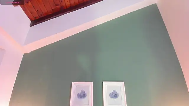 Snapshot of _anavictoria_ chatting on 11.15.25 anavictoria online show from 11.15.25