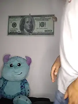 Snapshot of Tifanny_Sweett chatting on 11.15.25 Tifanny Sweett online show from 11.15.25