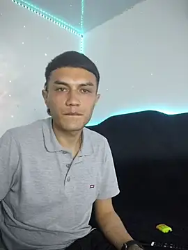 Snapshot of Tifanny_Sweett chatting on 11.25.25 Tifanny Sweett online show from 11.25.25