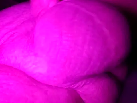 Snapshot of Barrentine88 chatting on 02.11.25 Barrentine88 online show from 02.11.25