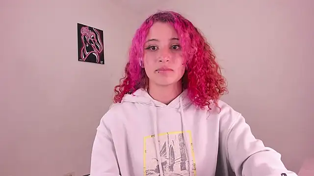 Snapshot of valent_27 chatting on 10.27.25 valent 27 online show from 10.27.25