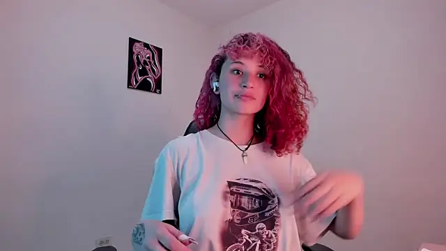 Snapshot of valent_27 chatting on 11.24.25 valent 27 online show from 11.24.25