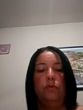 Snapshot of Pedro-Caro chatting on 09.30.25 Pedro-Caro online show from 09.30.25