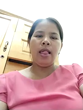 Lanyingxin18 online show from 03.05.25