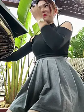 Emily 9xx online show from 03.02.25