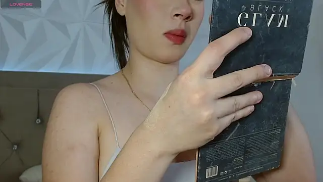 Gwen drew online show from 03.01.26