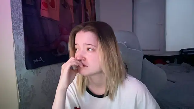 Meowki4k online show from 12.31.24