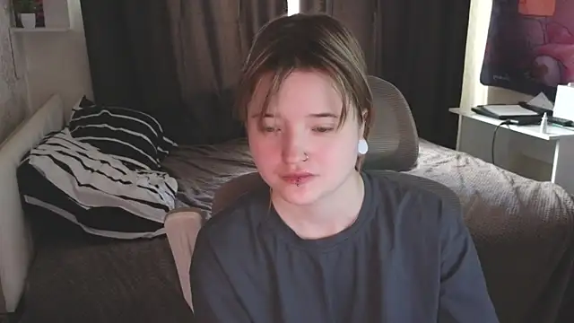 Meowki4k online show from 03.10.26