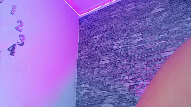 Snapshot of steisy_star chatting on 01.10.25 steisy star online show from 01.10.25