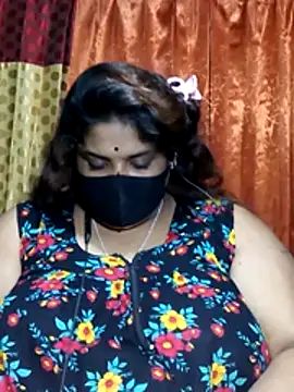 Snapshot of Dusto_Meye chatting on 12.17.25 Dusto Meye online show from 12.17.25