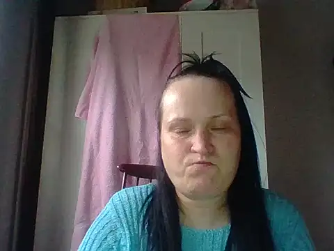  squirty cum lady  online show from 02.11.25