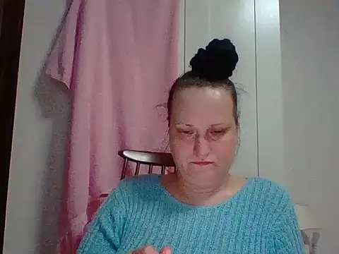  squirty cum lady  online show from 02.12.25
