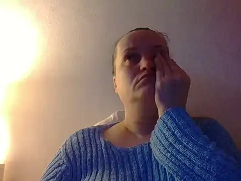  squirty cum lady  online show from 02.13.25