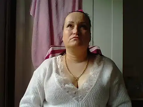  squirty cum lady  online show from 02.28.25
