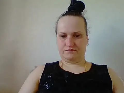  squirty cum lady  online show from 03.02.25
