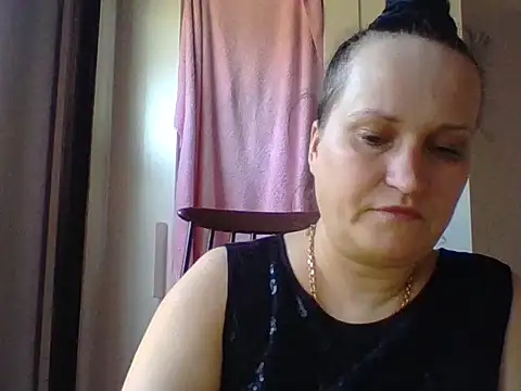  squirty cum lady  online show from 03.02.25