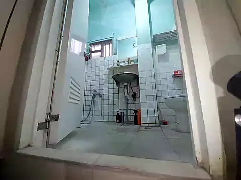 Snapshot of KennyLOVERboy chatting on 01.15.25 KennyLOVERboy online show from 01.15.25