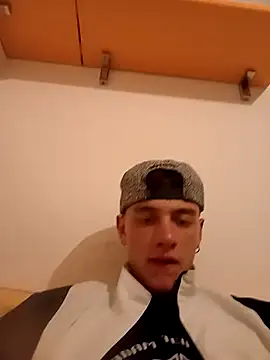 Gibboto online show from 09.24.25