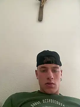 Gibboto online show from 02.10.26