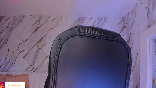 AllyJensen online show from 02.18.25