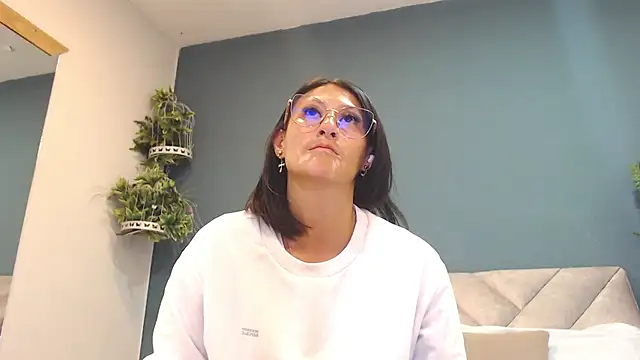 SharisWillian online show from 05.15.26