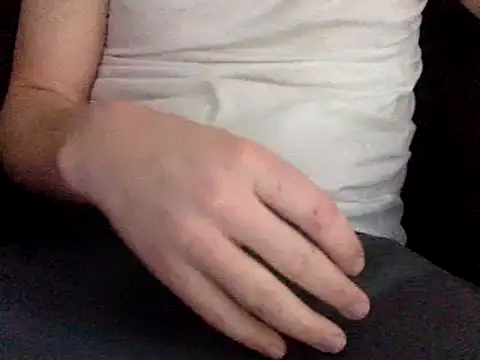 Snapshot of Kink_Master_Daddy chatting on 03.05.25 Kink Master Daddy online show from 03.05.25