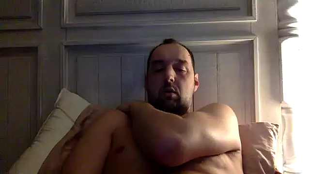 Snapshot of Kink_Master_Daddy chatting on 03.22.25 Kink Master Daddy online show from 03.22.25