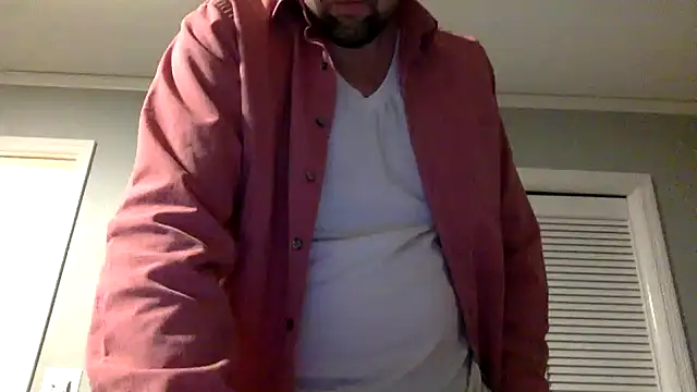 Snapshot of Kink_Master_Daddy chatting on 11.18.25 Kink Master Daddy online show from 11.18.25