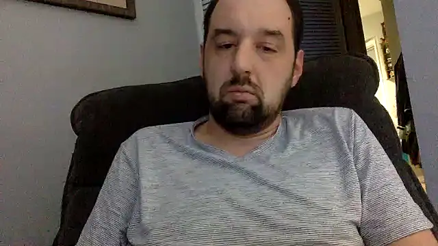 Snapshot of Kink_Master_Daddy chatting on 11.24.25 Kink Master Daddy online show from 11.24.25