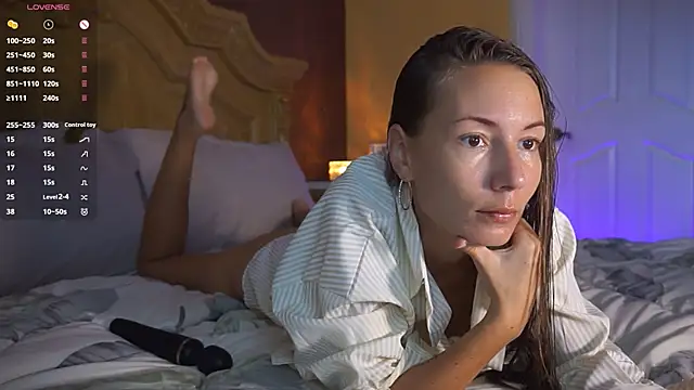 naiviv online show from 03.11.25