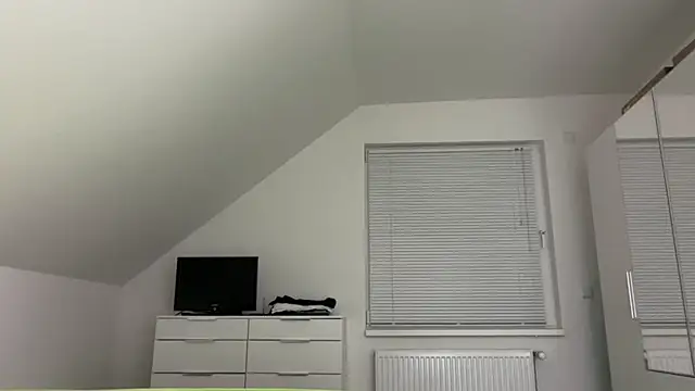 zxzx cam1 online show from 02.28.26