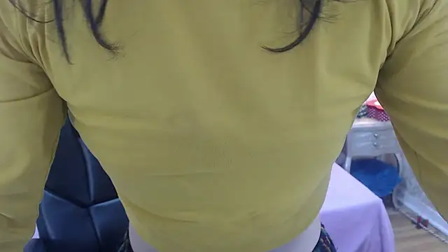 Snapshot of charlottemoonxz chatting on 12.23.24 charlottemoonxz online show from 12.23.24