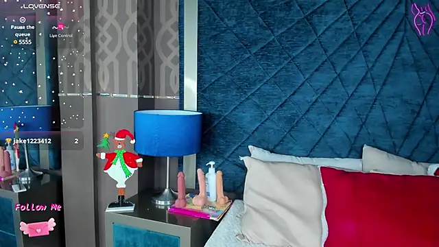 AdelaineBest online show from 12.20.24