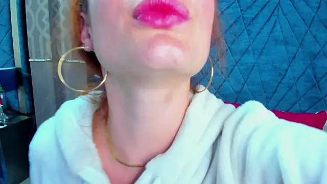 AdelaineBest online show from 12.22.24