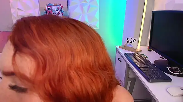 AdelaineBest online show from 03.21.25