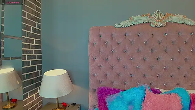 AdelaineBest online show from 09.19.25