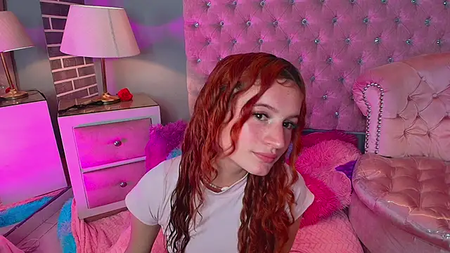 AdelaineBest online show from 10.25.25