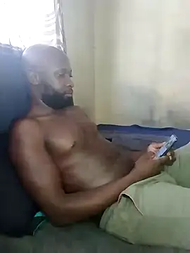 Snapshot of Stallion100 chatting on 01.25.25 Stallion100 online show from 01.25.25