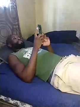 Snapshot of Stallion100 chatting on 01.30.25 Stallion100 online show from 01.30.25