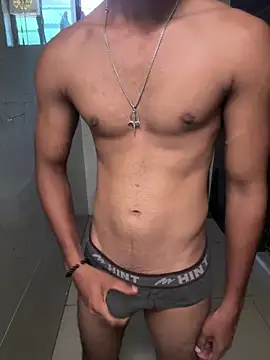 Snapshot of freecallboi chatting on 05.03.26 freecallboi online show from 05.03.26